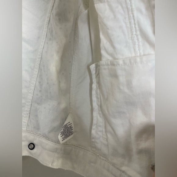 Anthropologie white Stretch Denim Eyelet Lace Trim Denim Jacket XS Fits Large - Picture 9 of 15